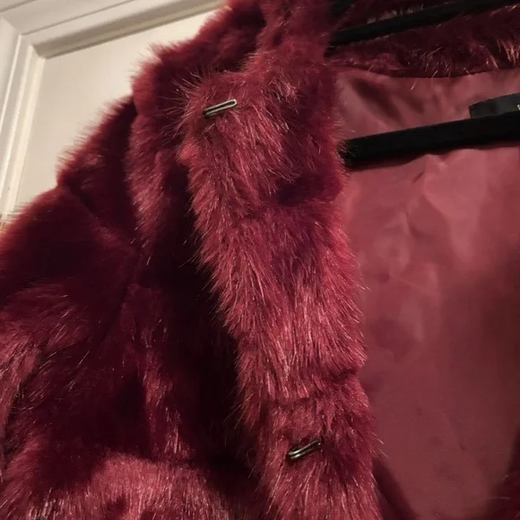 Mossimo Burgundy Faux Fur Long Coat - Picture 4 of 6